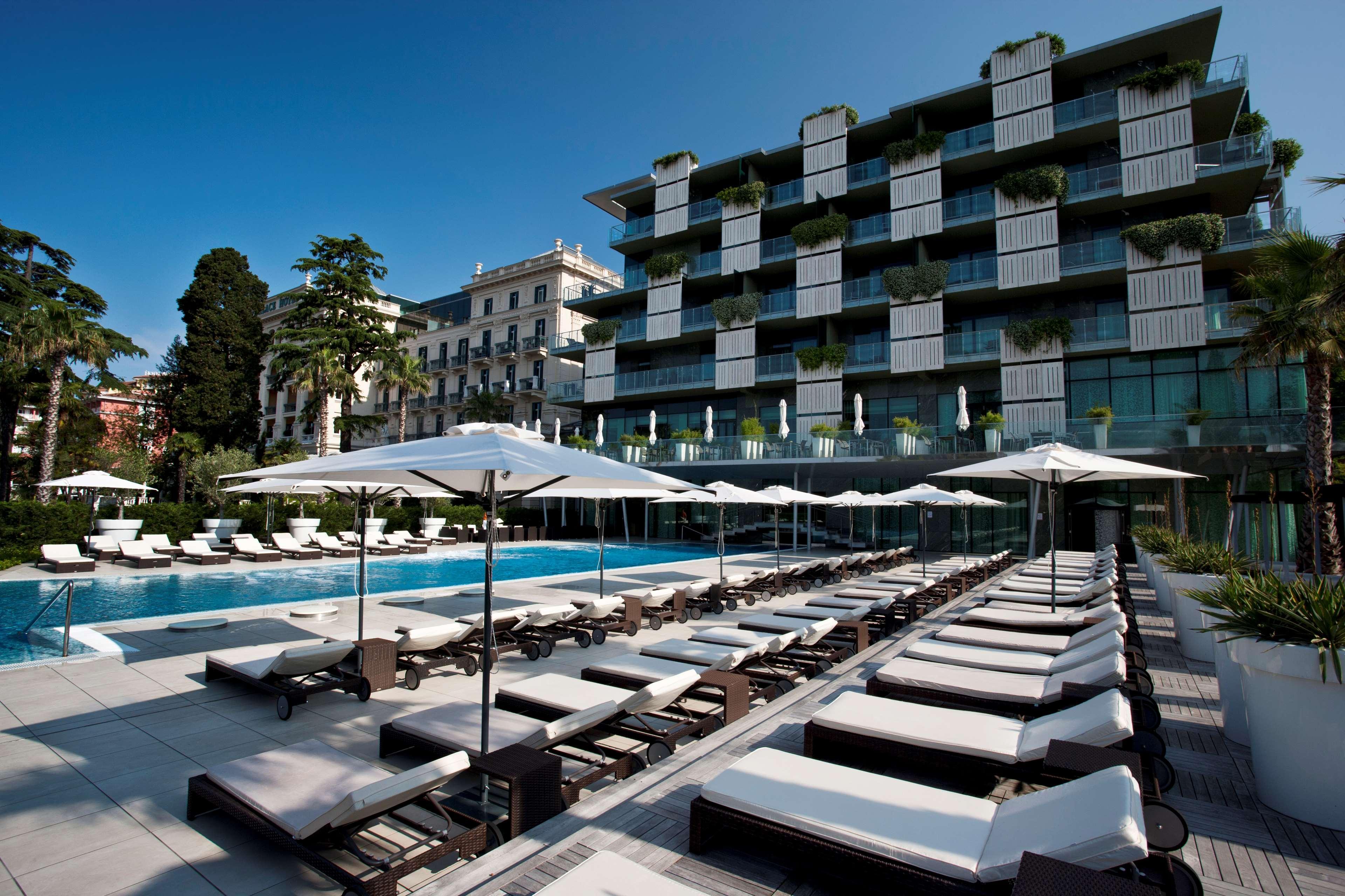Hotel Kempinski Palace