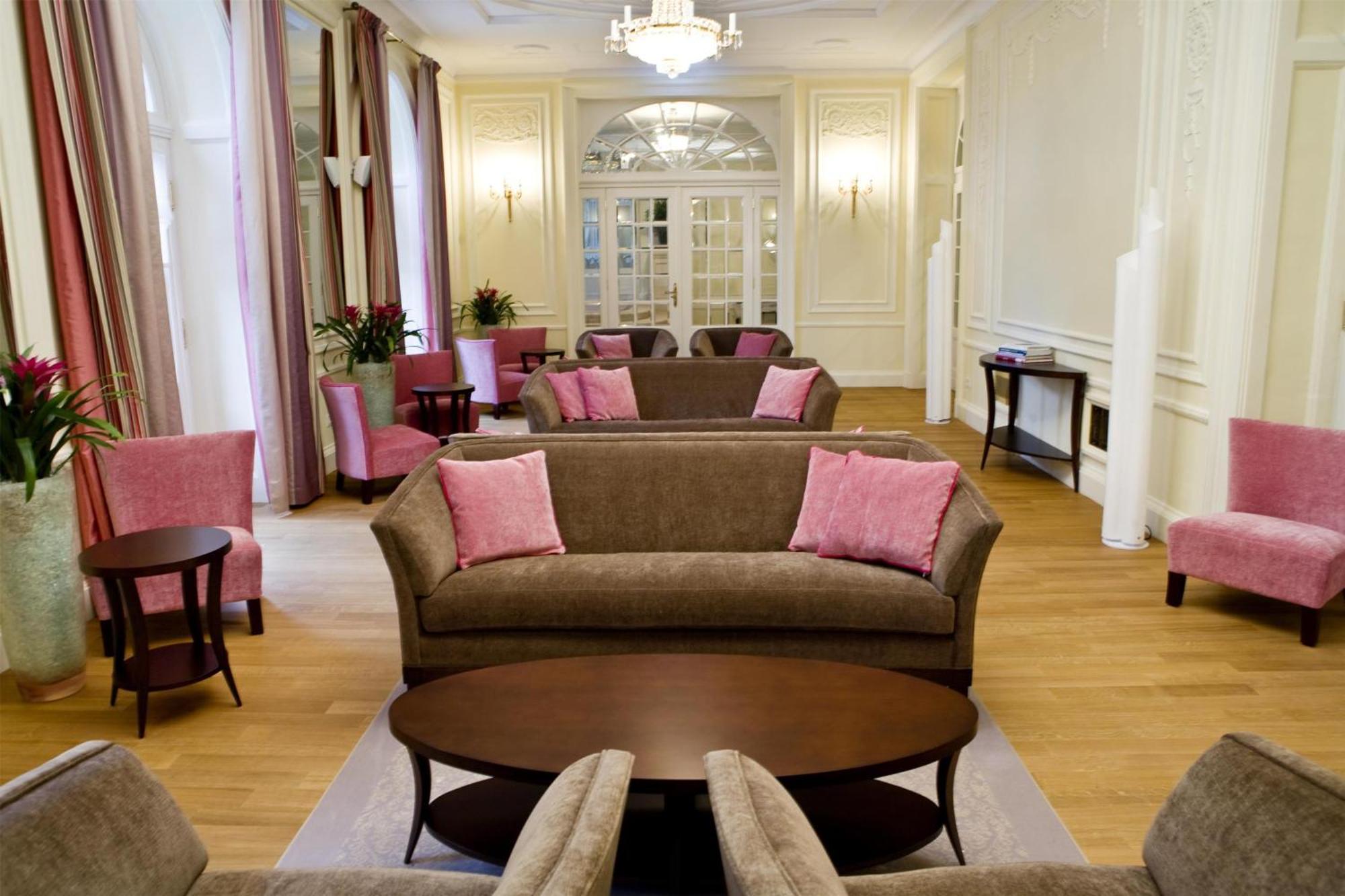 Hotel Kempinski Palace